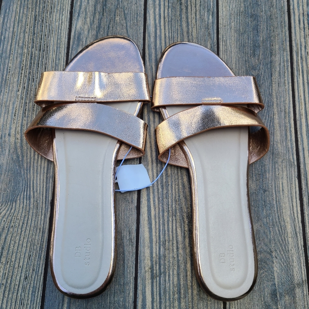 DB Studio Slides